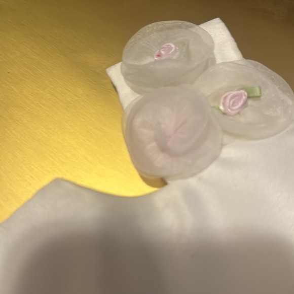 Easter Dress 3t egg shell white, pink & white floral accent - Picture 4 of 5